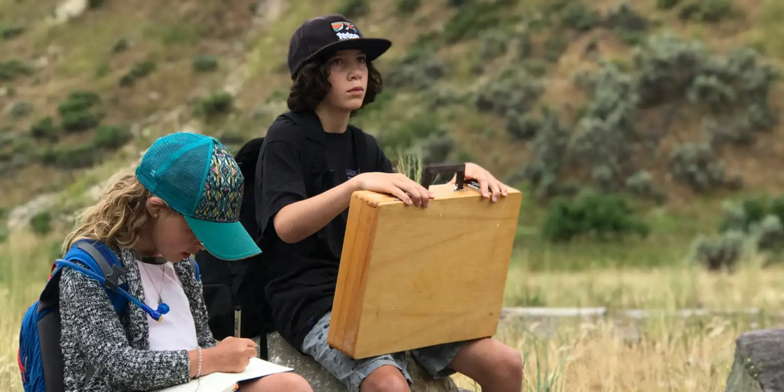 kids painting outside